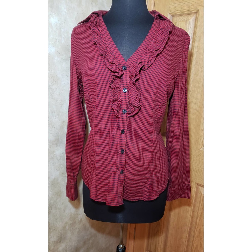 New York & Company size medium red & black buffalo check long sleeve button up